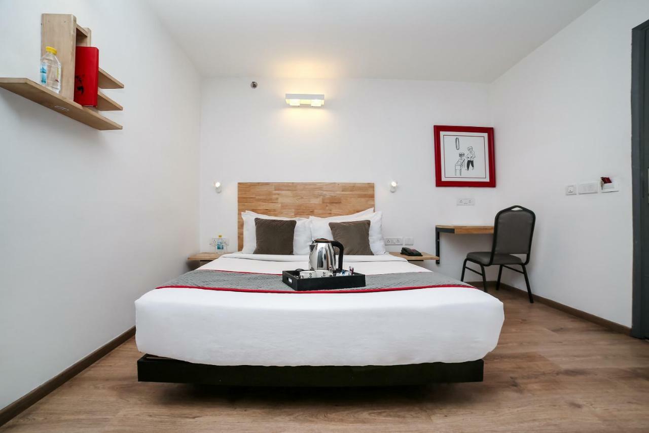 Oyo Townhouse 033 Siri Fort New Delhi Ngoại thất bức ảnh